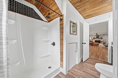 Experience the perfect blend of waterfront living, versatility - photo 35