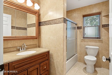 Welcome home to this beautiful 4 bedroom 2.5 bath colonial - photo 36
