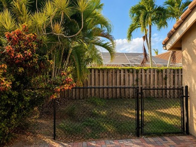 Welcome to this beautifully maintained 3-bedroom, 2-bathroom - photo 46