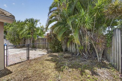 Welcome to this beautifully maintained 3-bedroom, 2-bathroom - photo 47