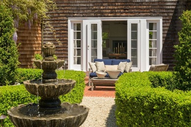 Built in 1888 and thoughtfully renovated by acclaimed architect - photo 6