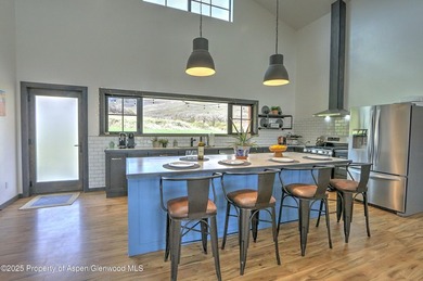 White Owl Ranch--your own private slice of paradise. Set on 240 - photo 10