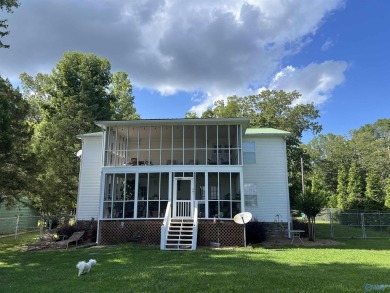 Lake Home For Sale in Leesburg, Alabama
