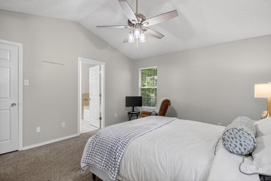Ready for new owners! This charming, move-in-ready three bedroom - photo 16