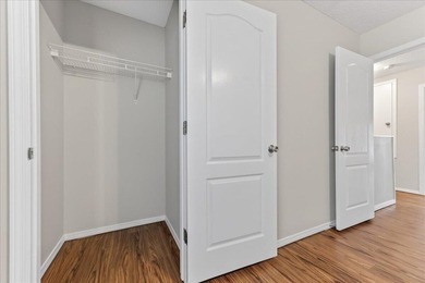 Freshly painted 2-bedroom, 2-bath townhome-style condo in a - photo 33