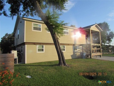 Newly remodeled 4-Bed, 2-bath. Main floor 1-bed with cooks dream