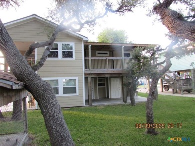 Newly remodeled 4-Bed, 2-bath. Main floor 1-bed with cooks dream