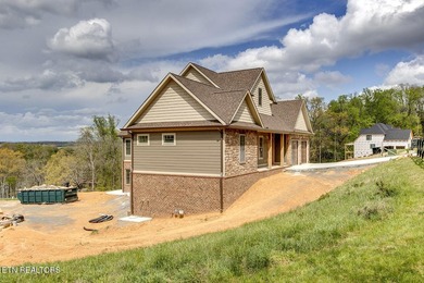 Stunning Un-Obstructed Lake View Home with High-End Finishes - photo 3