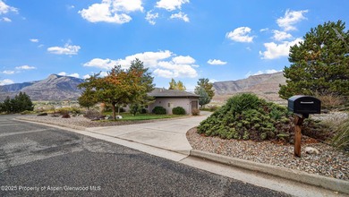 Live the Colorado Lifestyle on the Golf Course! Perfectly - photo 3