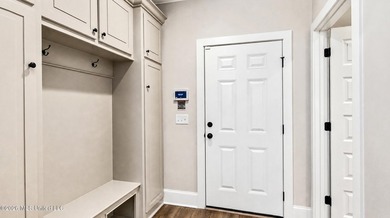Welcome to 445 Baleigh Way in the sought-after Glendale Farms - photo 17