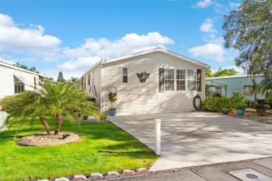 Saddlebag  Lake Home Sale Pending in Lake Wales Florida