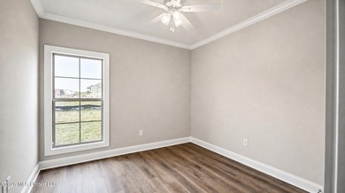 Welcome to 445 Baleigh Way in the sought-after Glendale Farms - photo 28
