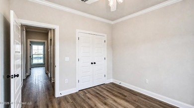 Welcome to 445 Baleigh Way in the sought-after Glendale Farms - photo 34