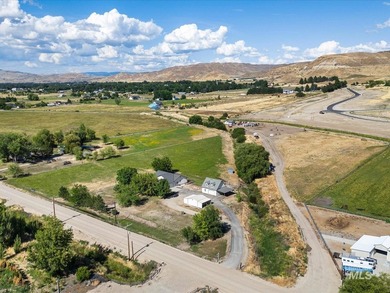 Nestled at the base of Emmett's desirable southeast hills, this - photo 2