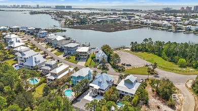 Stunning Coastal Living in TERRY COVE HARBOR - Home with - photo 9