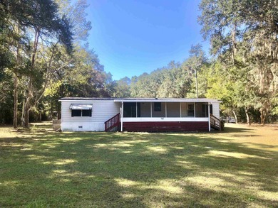 Lake Home For Sale in Tallahassee, Florida