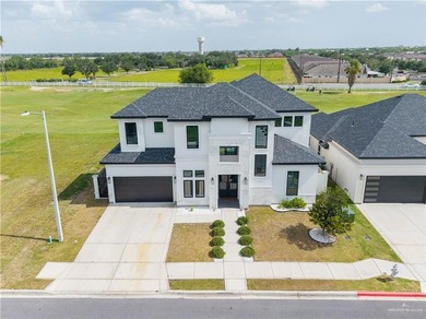 This spacious 4 bedroom, 2.5 bath home offers ample living space - photo 20