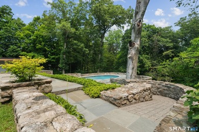 Presenting the historic Landis Gores House, an architectural - photo 8