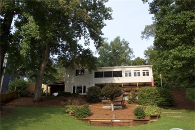 Lake Home For Sale in Salem, South Carolina