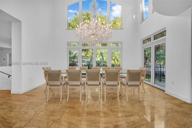 Situated on iconic South Miami Avenue, this exceptional luxury - photo 12