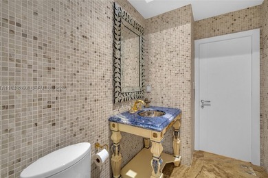 Situated on iconic South Miami Avenue, this exceptional luxury - photo 20