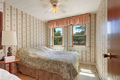 Welcome to your charming waterfront retreat on Nippersink Creek! - photo 20