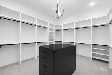Meticulously maintained & in nearly new condition, this - photo 30