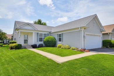 (private lake, pond, creek) Home Active Under Contract in Huntley Illinois