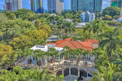 Situated on iconic South Miami Avenue, this exceptional luxury - photo 34