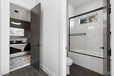 Meticulously maintained & in nearly new condition, this - photo 35