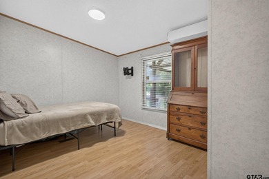 Extensively renovated, this fully fenced 17.71-acre East Texas - photo 36