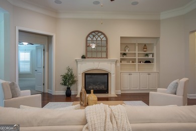 Discover easy living in this beautifully designed, freshly - photo 9