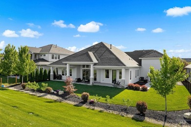 Meticulously maintained & in nearly new condition, this - photo 46