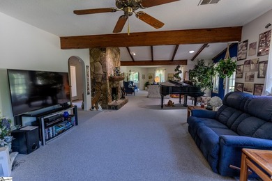 Nestled inside the desirable Timberlake neighborhood in Inman - photo 4