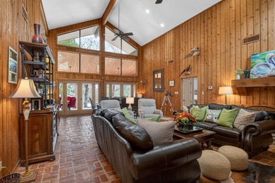 Private Lake Bistineau retreat on 3.3 acres with beautiful lake - photo 6