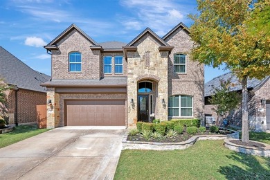 Lake Grapevine Home For Sale in Roanoke Texas