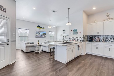 Welcome to your coastal retreat in Rockport, Texas! This - photo 12