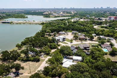 Experience modern waterfront luxury in this stunning - photo 17