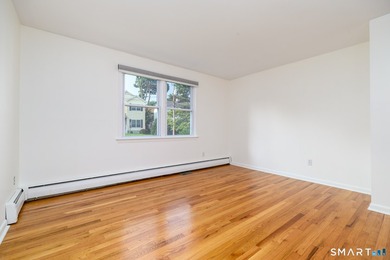 Excellent opportunity to own a well-maintained two-family home - photo 20