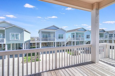 Welcome to your coastal retreat in Rockport, Texas! This - photo 27