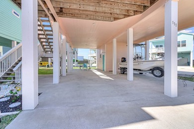 Welcome to your coastal retreat in Rockport, Texas! This - photo 30