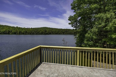 FRESH NEW PRICE AND A BRAND NEW DECK! Stunning mid-century - photo 43