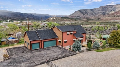 Rare opportunity to own true Colorado riverfront living on 1.1 - photo 3