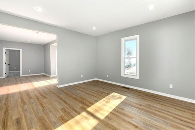 Newly renovated 2-story Duplex, featuring 2-bedoom and 1-bath