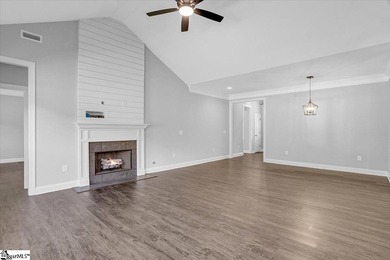Welcome to this better-than-new craftsman-style ranch, just one - photo 12