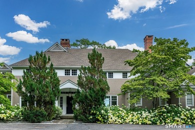 Uber chic shingle-style in A+ location offering magnificent long - photo 6