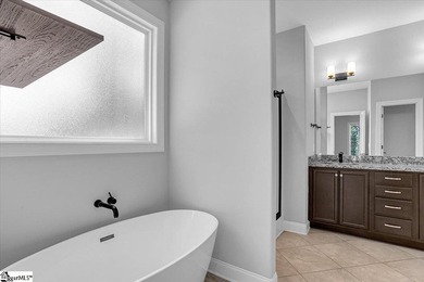 Welcome to this better-than-new craftsman-style ranch, just one - photo 17