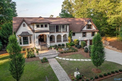 Neely Henry Lake Home For Sale in Gadsden Alabama