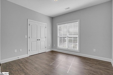 Welcome to this better-than-new craftsman-style ranch, just one - photo 22