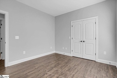 Welcome to this better-than-new craftsman-style ranch, just one - photo 23